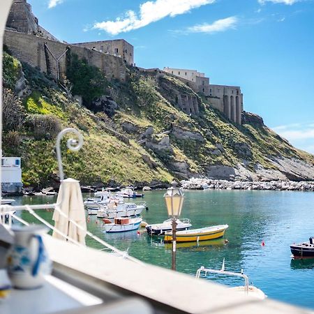 Casa Cinzia in Marina di Corricella Villa Procida Esterno foto